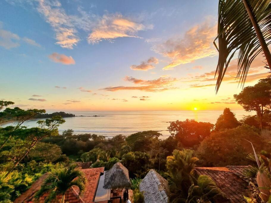 Villa Amor Del Mar With Breathtaking View Of Ocean & Jungle Dominical Exterior photo